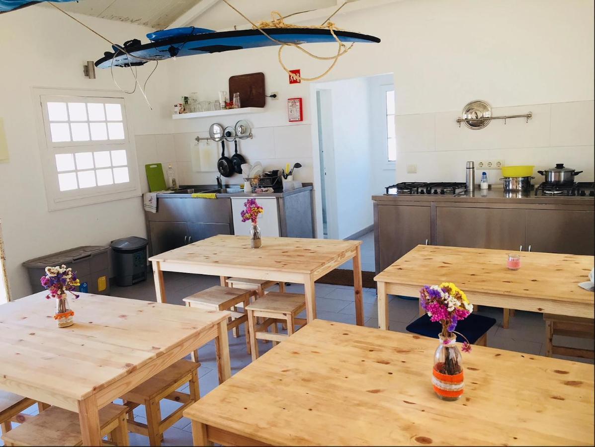 Oasis Backpackers Hostel Sintra Surf Colares Exterior foto